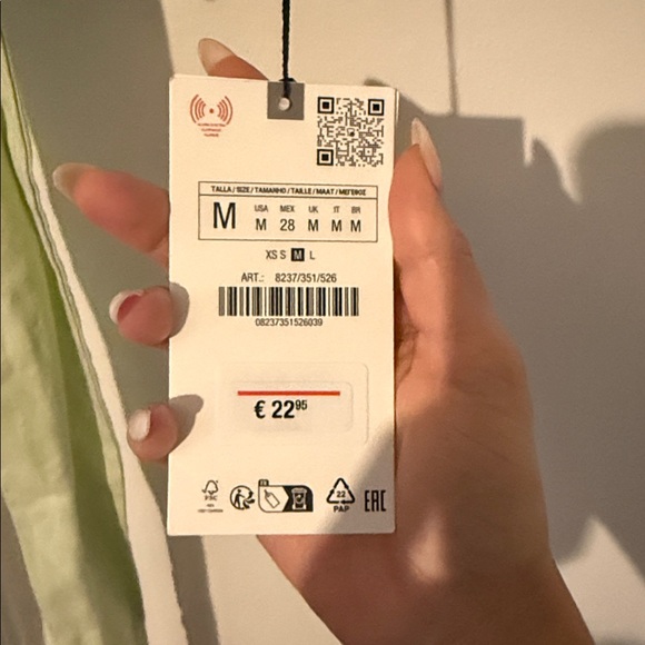 Zara Light Green Halter Crop Top - Picture 6 of 6